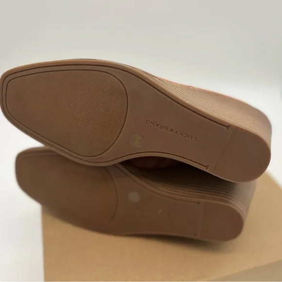 Lucky Brand Women's MACAWI Ankle Boot, Roasted, Tan 10 M - Picture 6 of 7